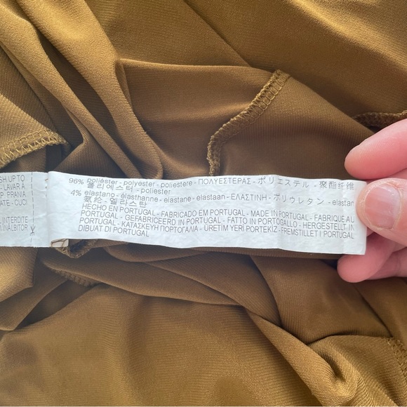 Zara Side Cut Out Cold Shoulder Dress Size M - Picture 8 of 9